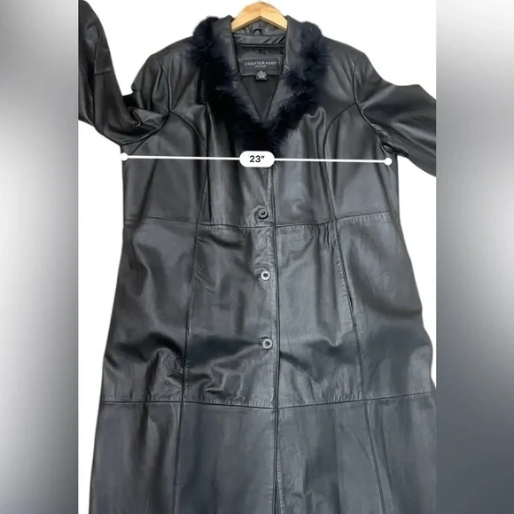 Centigrade Women’s 1X Black Leather Coat Faux Feather Collar and Zipper Pockets